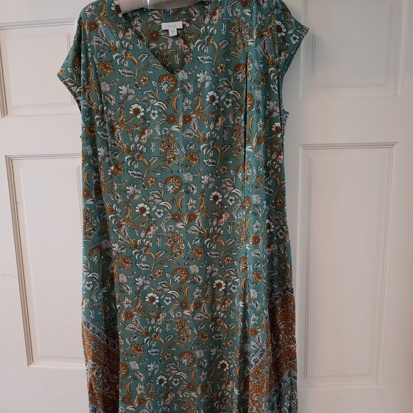 Sleeveless green pattern shift dress - Picture 1 of 2